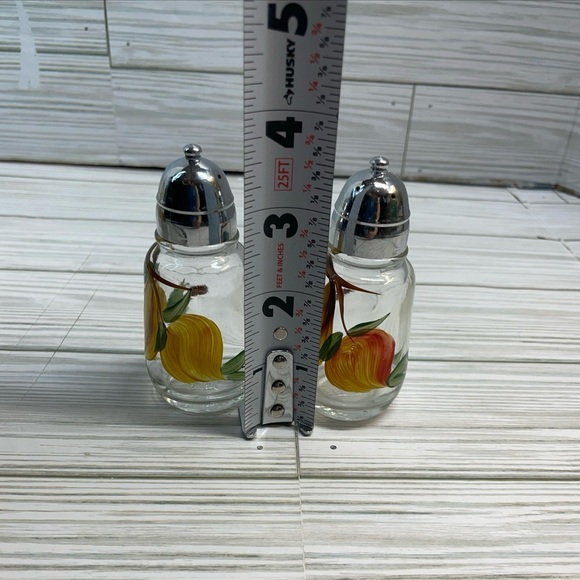 Hazel Atlas Oil & Vinegar Cruet & Sat & Pepper Shaker Set 1960’s - Picture 13 of 13